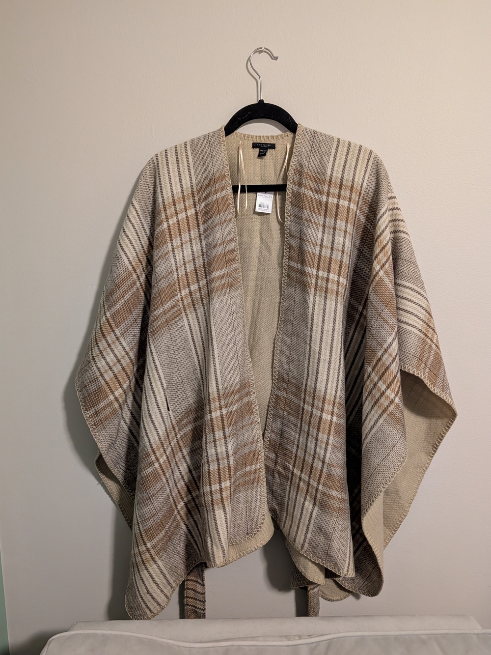 Ann Taylor Plaid Open-Front Poncho in Beige & Brown